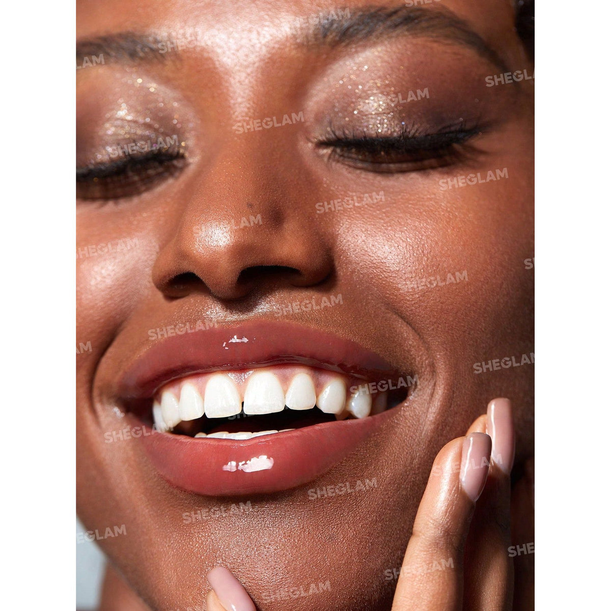 SHEGLAM - Pout-Perfect Shine Lip Plumper @ معبىء وملمع الشفاة