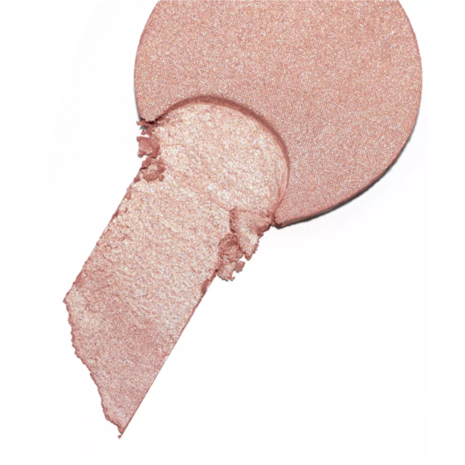 ESSENCE - Soft TOUCH BOUNCY GLOW