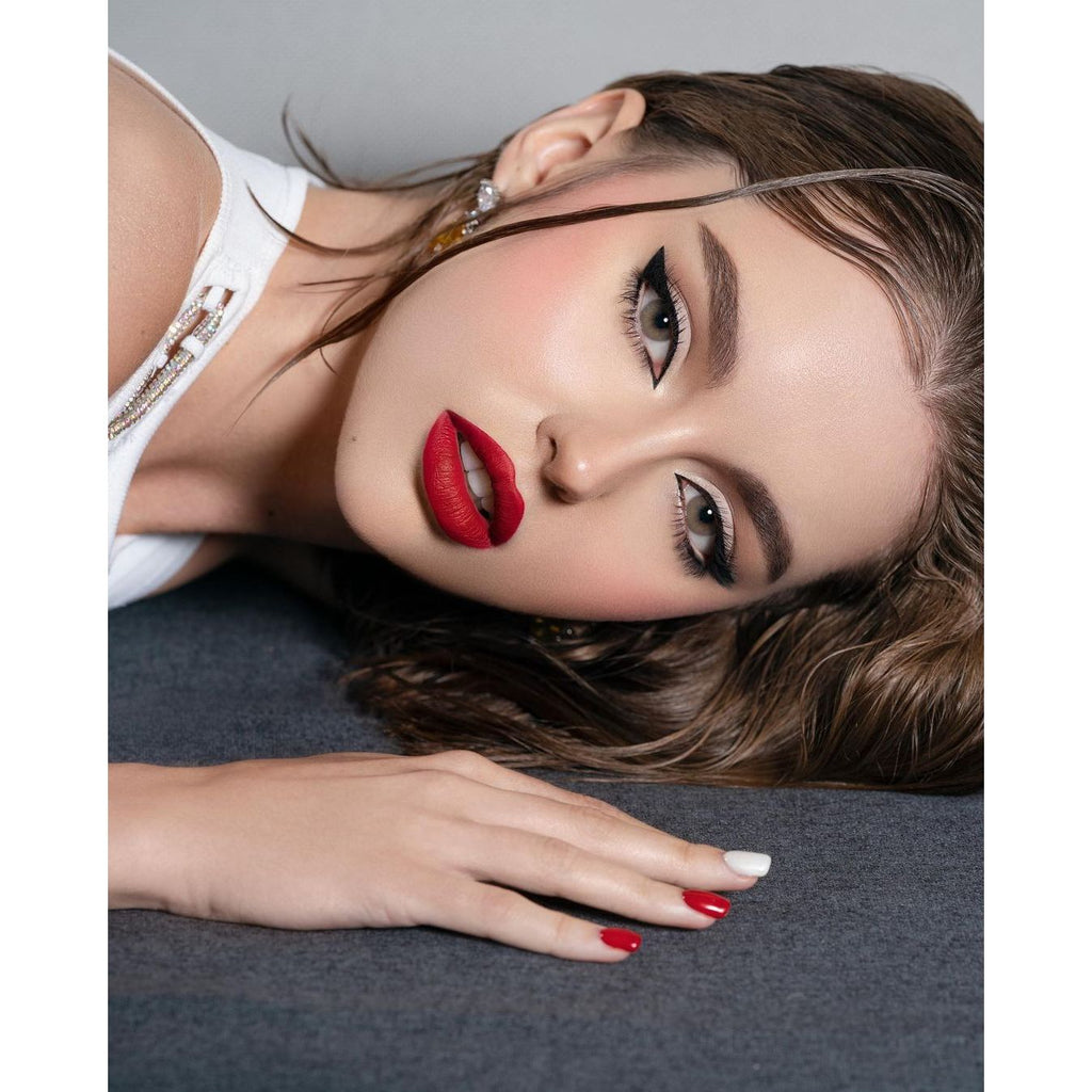 NB - Waterproof Liquid Lipstick@احمر الشفايف مطفي