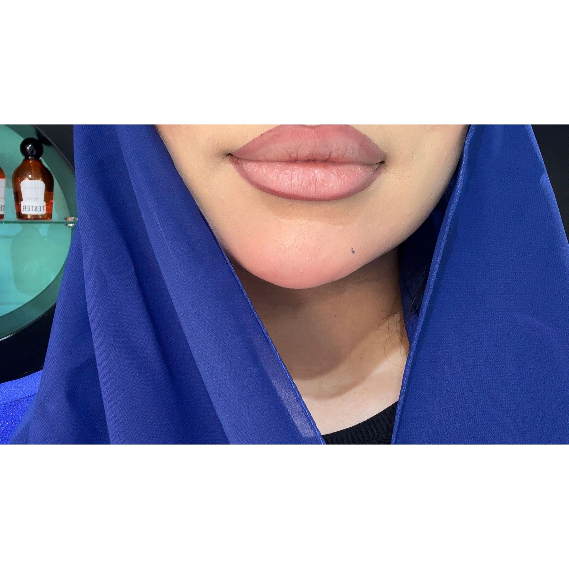 Dewy Lips Lip Oil Clear