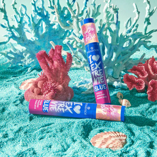 ESSENCE - I LOVE EXTREME BLUE crazy volume mascara
