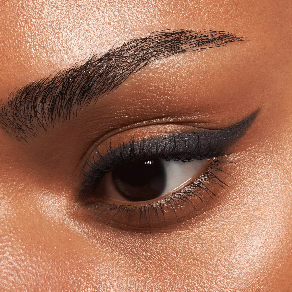 ESSENCE - Long Lasting Eye Pencil @ قلم كحل العيون