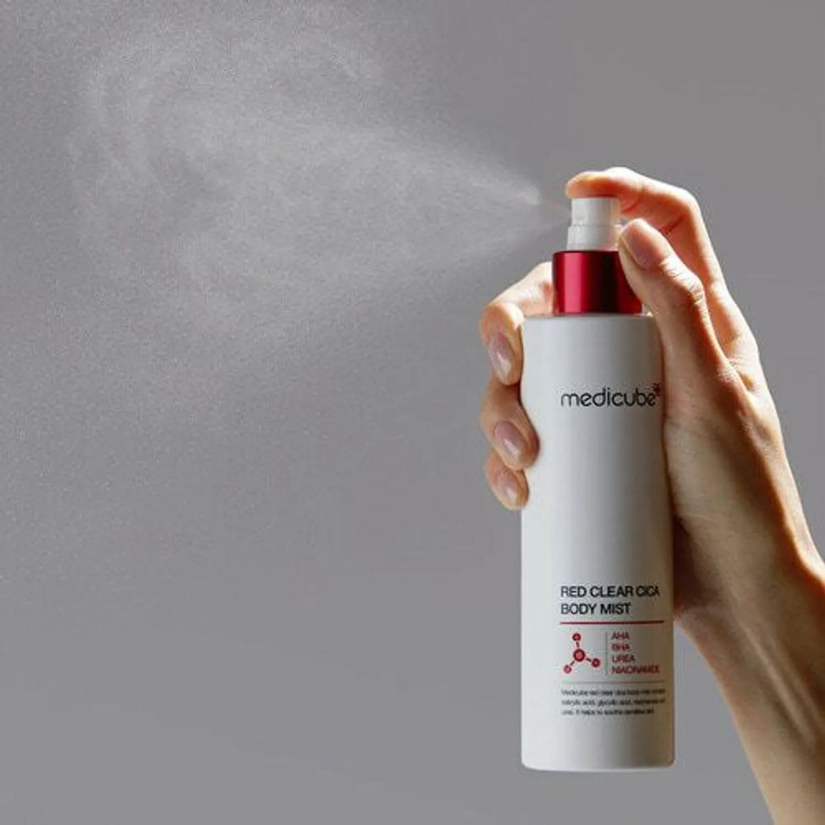MEDICUBE - Red Clear Cica Body Mist