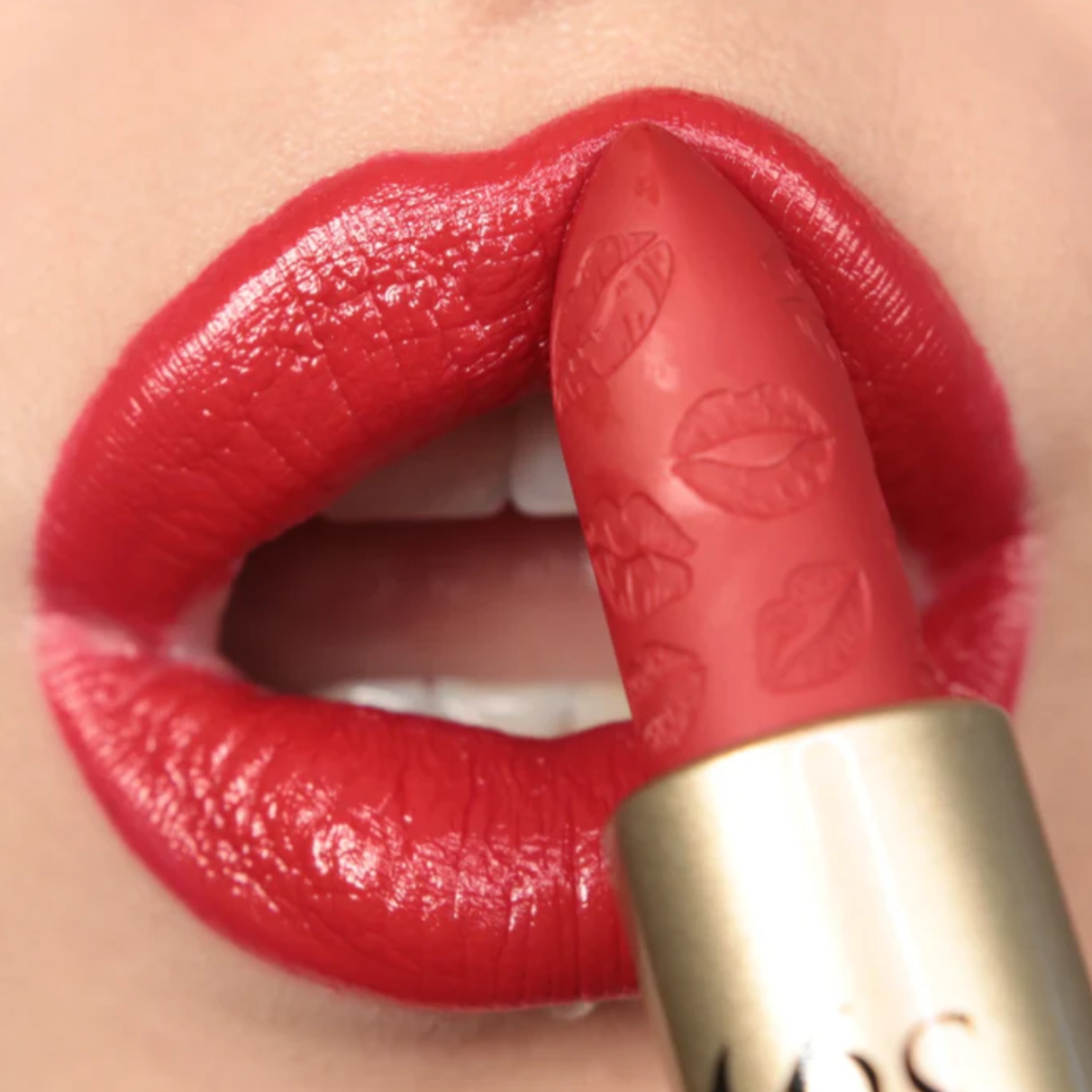 BPerfect - Mrs Glam Mrs Kisses Lipstick @ أحمر الشفاه