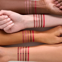 ESSENCE - Poutline Soft Glide Lip Pencilq