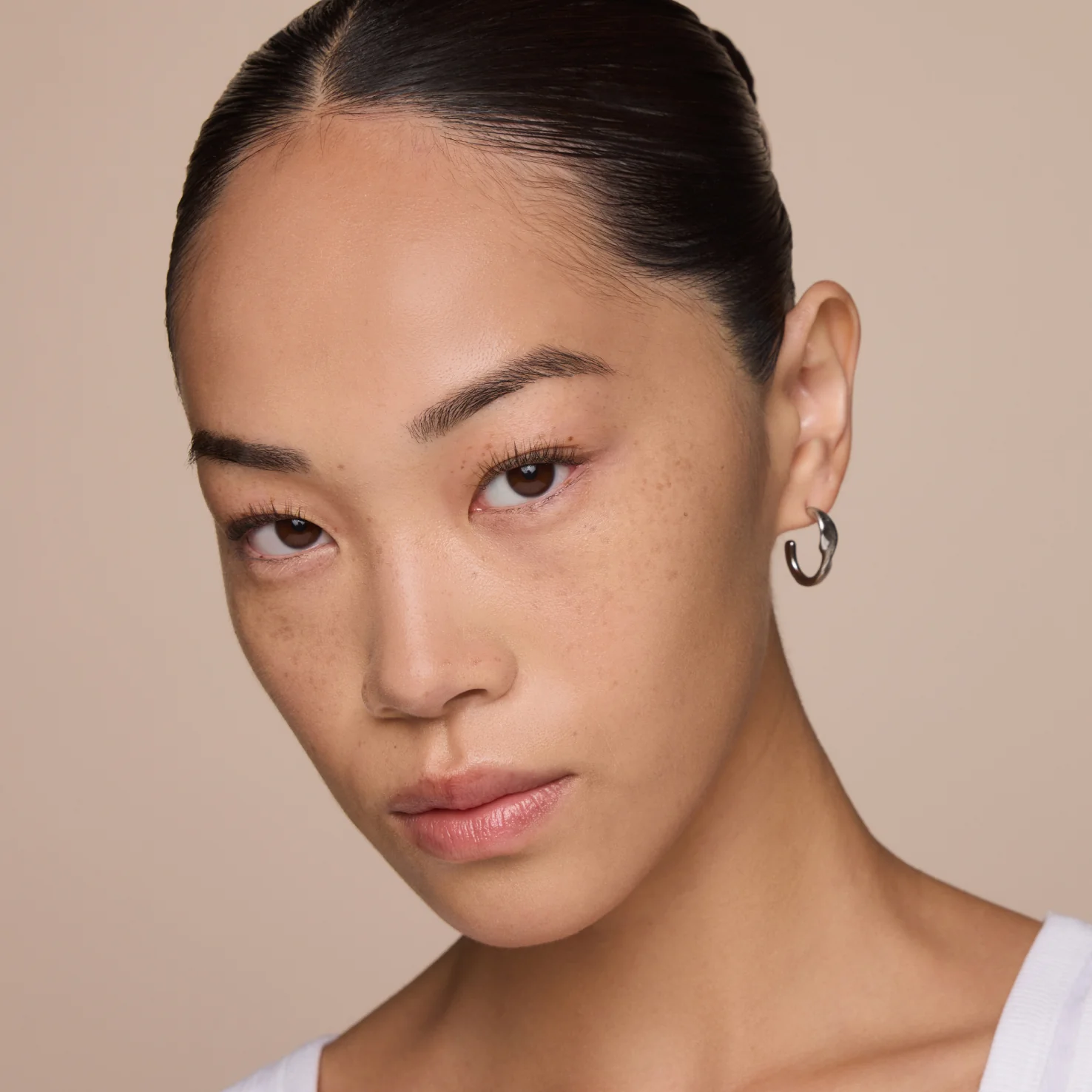 m.ph - Le Skin Weightless Foundation