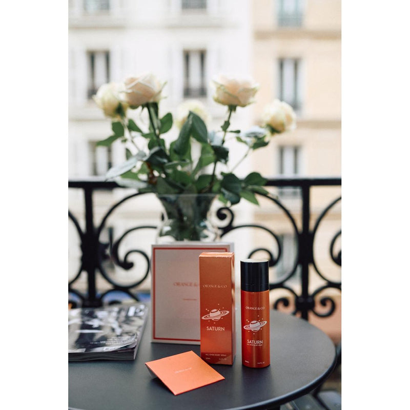 ORANGE & CO  - Saturn
