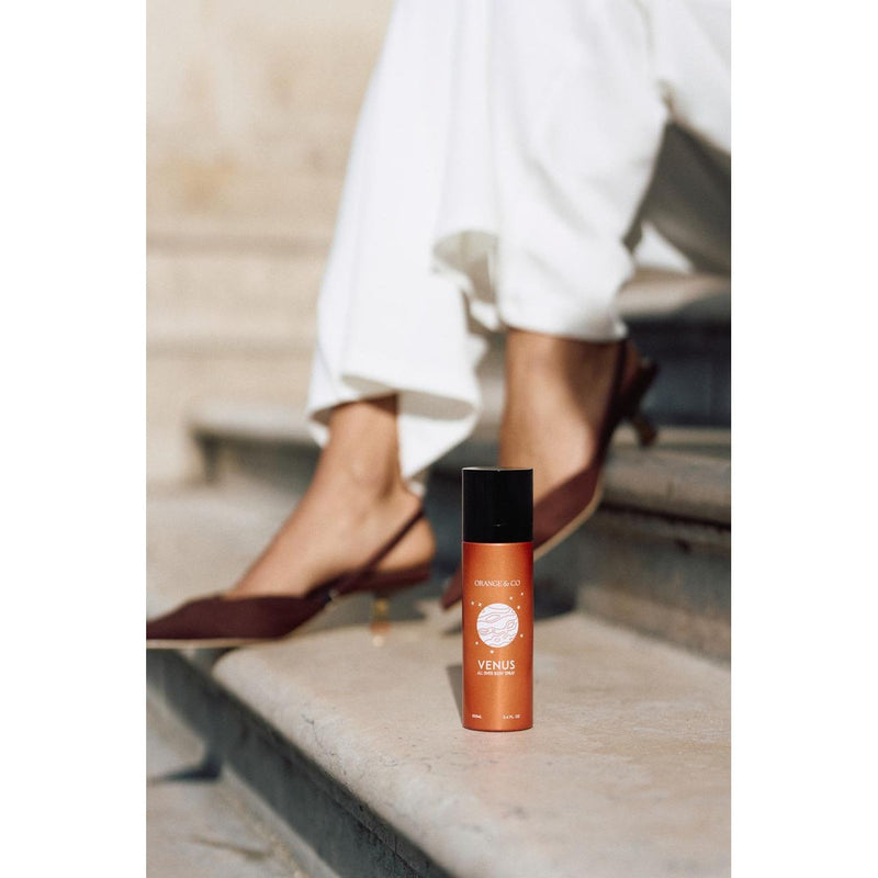 ORANGE & CO  - Venus