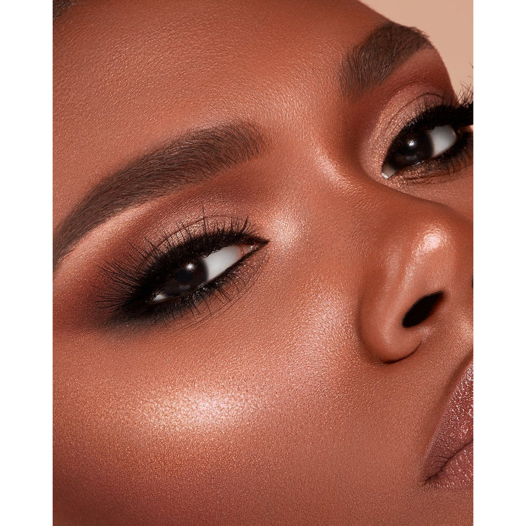 Jaclyn Cosmetics Beaming Light Loose Highlighter - Amped Dazzling Golden Peach
