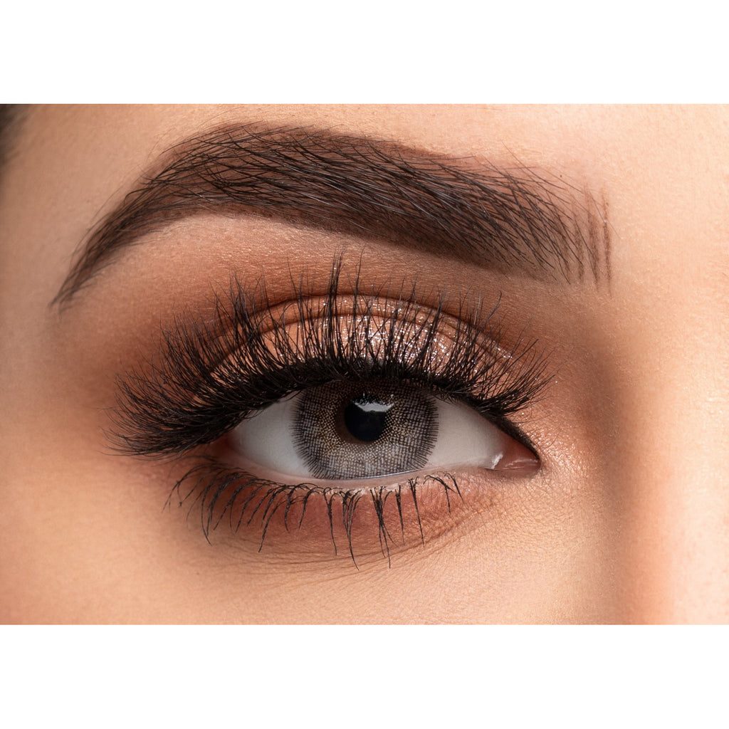 Jumana lashes: Flat  White@رموش جمانه:فلات وايت