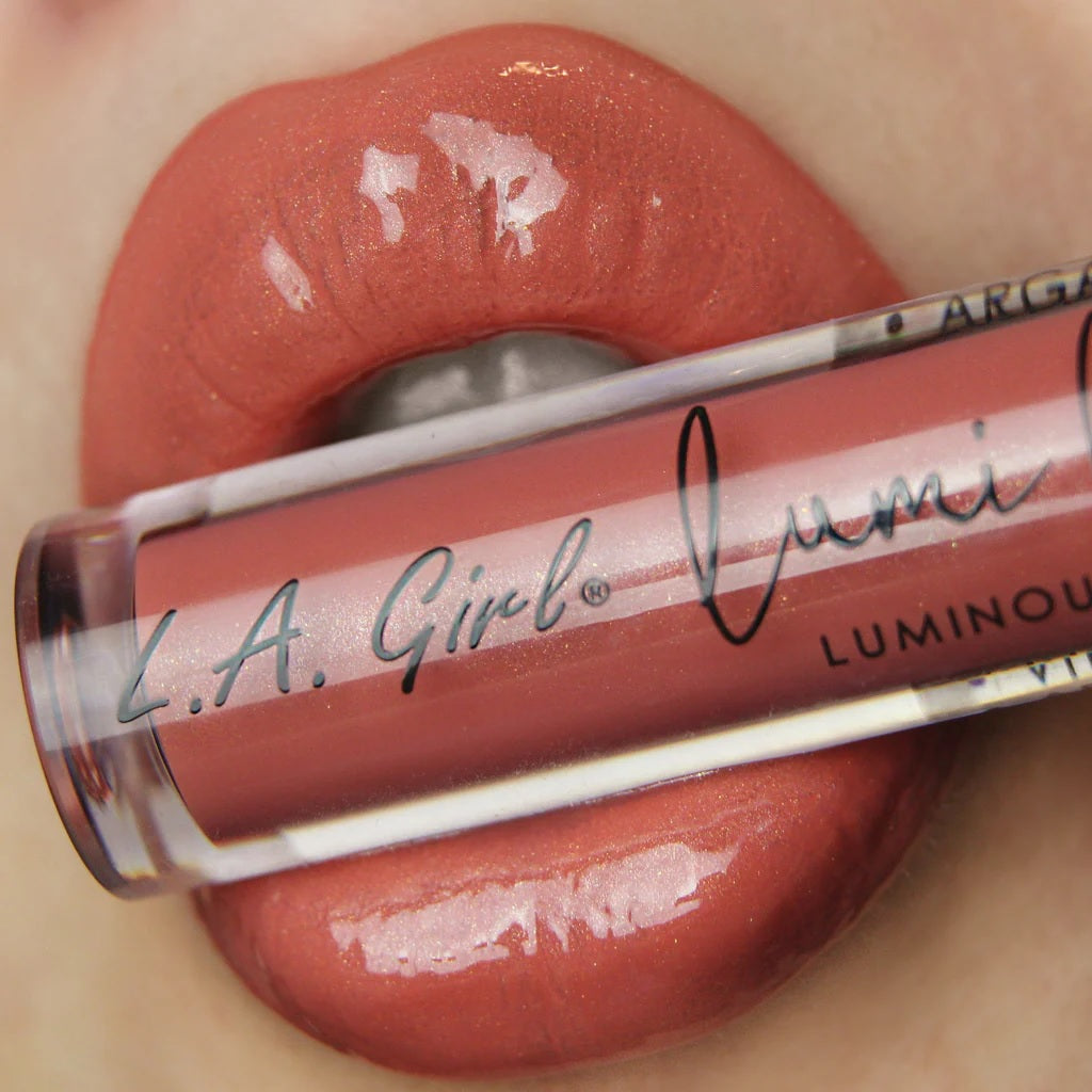 L.A Girl Lumilicious Lip Gloss @ ملمع الشفاه