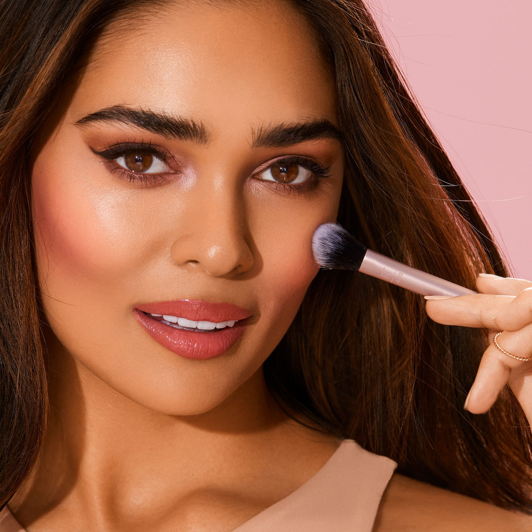 Real Techniques - Makeup Setting Brush@فرشاه البودره المنثوره
